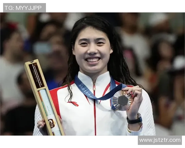 突破极限勇创辉煌 她们在女子游泳赛场上的传奇之路