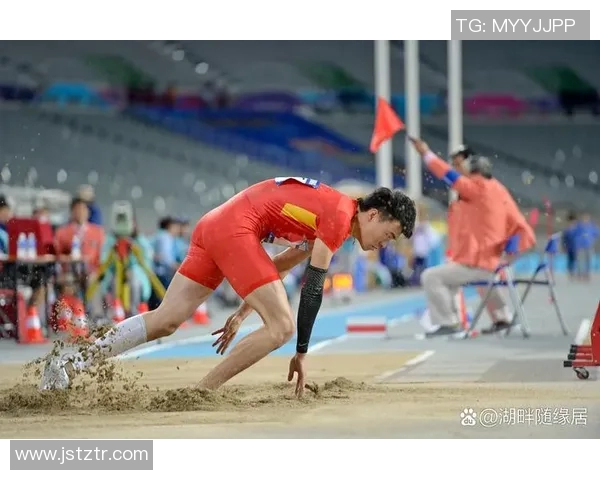 亚运会足球明星的辉煌成就与感人故事展现体育精神与拼搏力量